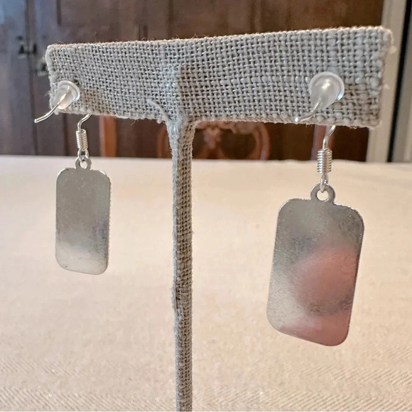 Southwestern Artisan Style Faux Turquoise Dangle Earrings French Wire Silver - Picture 4 of 6